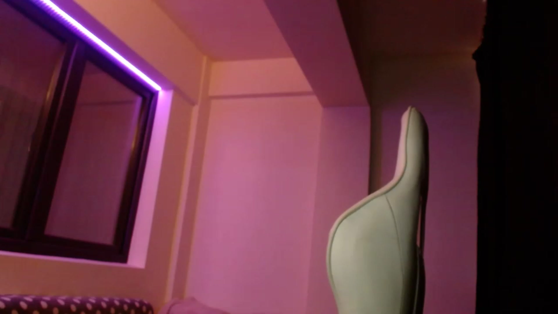 Gallery image thumbnail from AnAzingEricka's myfreecams stream on, 03/06/2023, 08:28 image 7 of 20