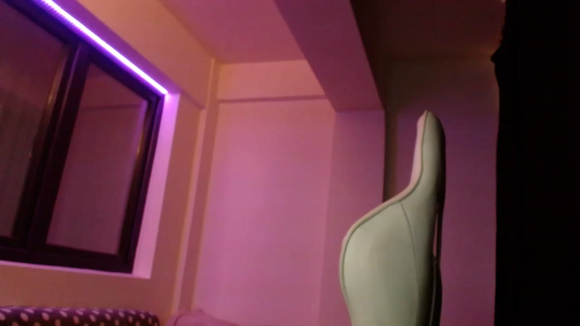 Gallery image thumbnail from AnAzingEricka's myfreecams stream on, 03/06/2023, 08:28 image 6 of 20