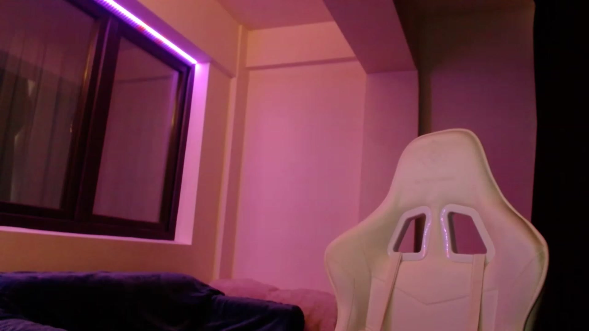 Gallery image thumbnail from AnAzingEricka's myfreecams stream on, 06/05/2023, 07:04 image 15 of 20