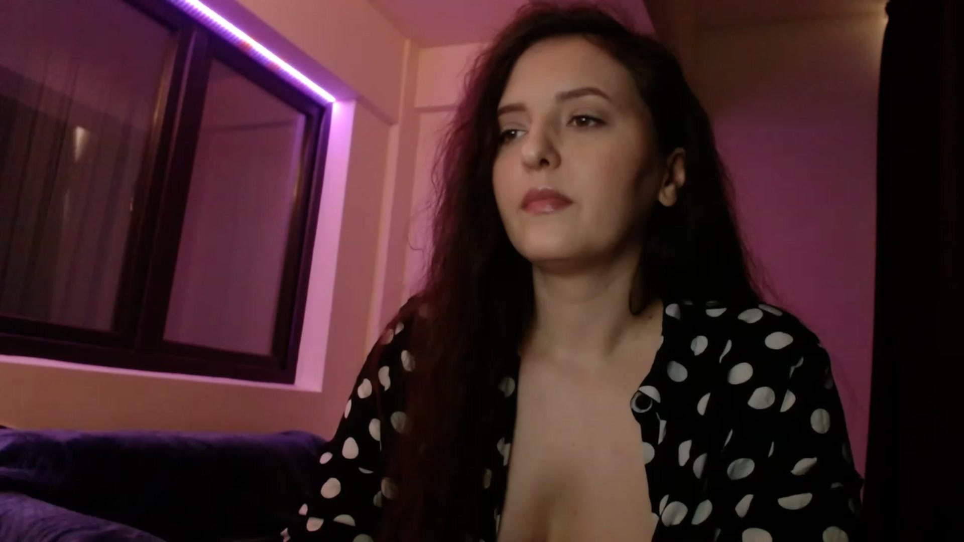 Gallery image thumbnail from AnAzingEricka's myfreecams stream on, 06/08/2023, 07:35 image 3 of 20