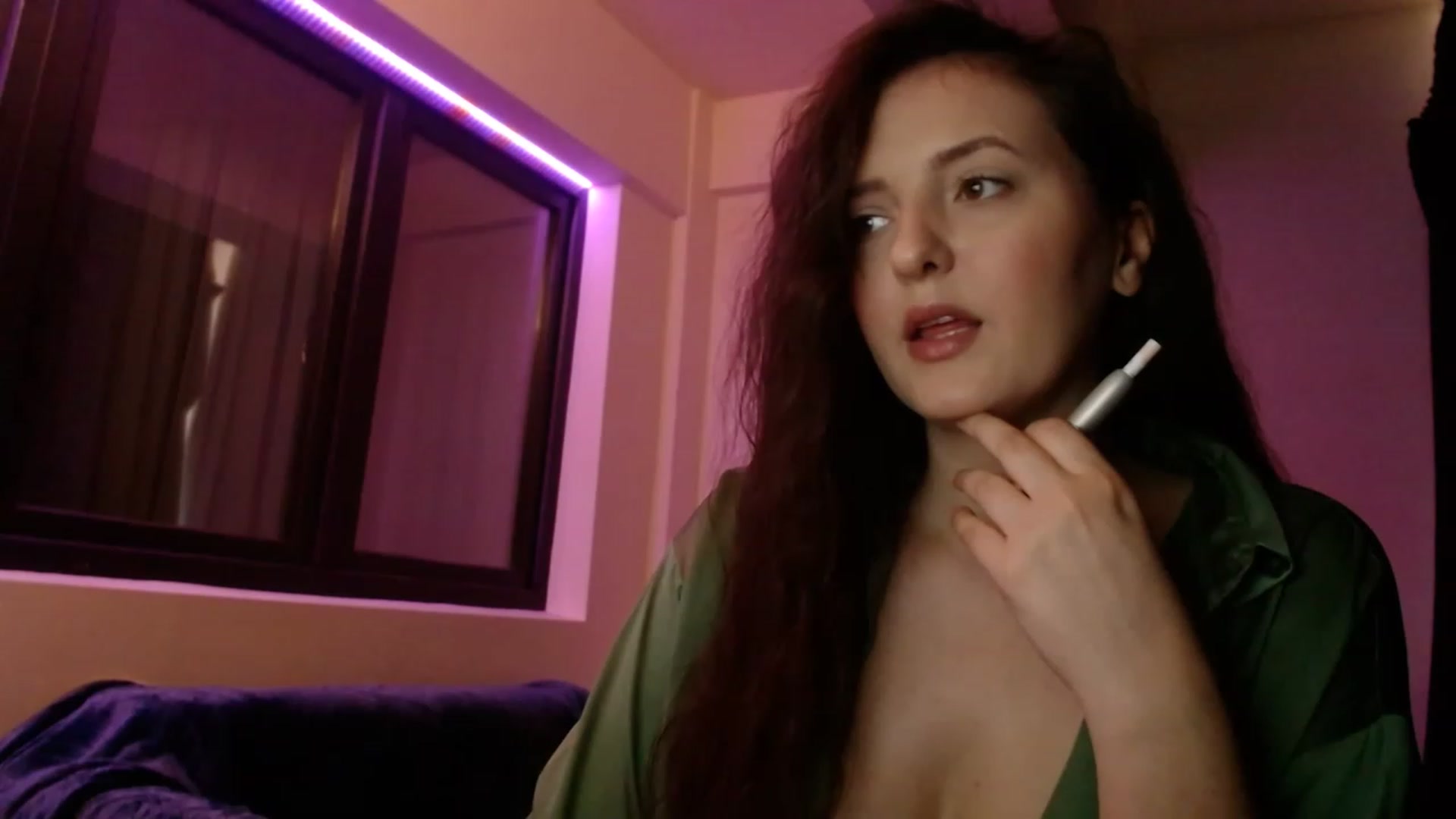 Gallery image thumbnail from AnAzingEricka's myfreecams stream on, 06/09/2023, 07:00 image 15 of 20