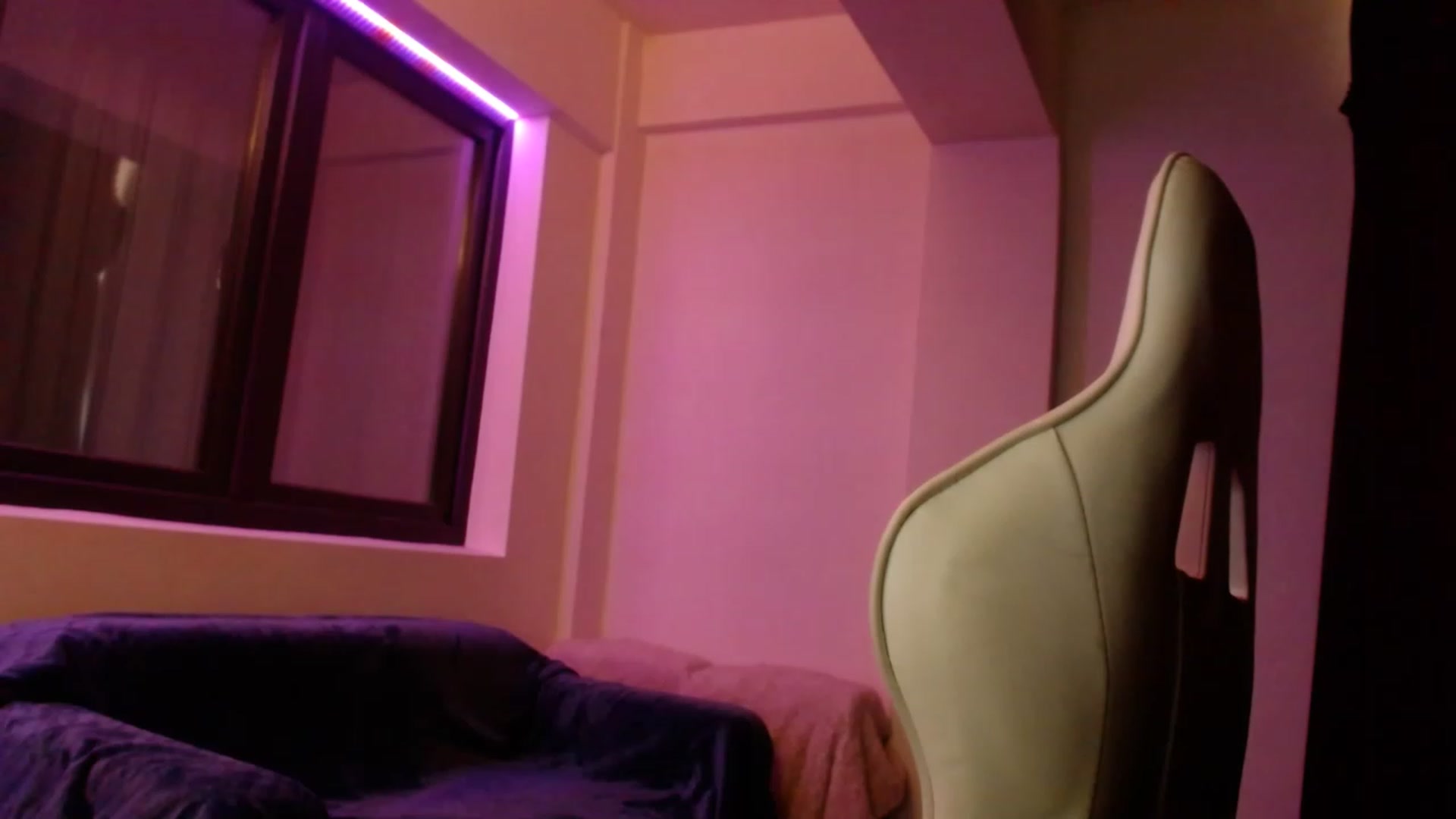Gallery image thumbnail from AnAzingEricka's myfreecams stream on, 06/15/2023, 07:01 image 3 of 20