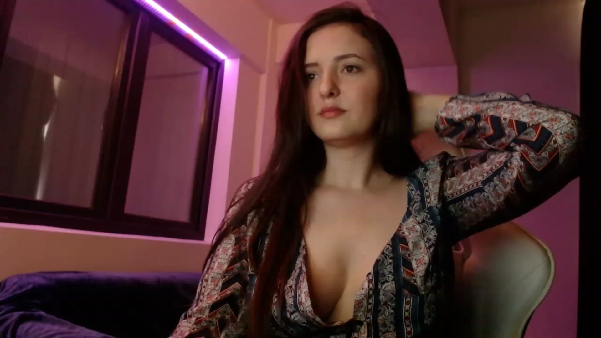 Gallery image thumbnail from AnAzingEricka's myfreecams stream on, 06/24/2023, 07:05 image 8 of 20
