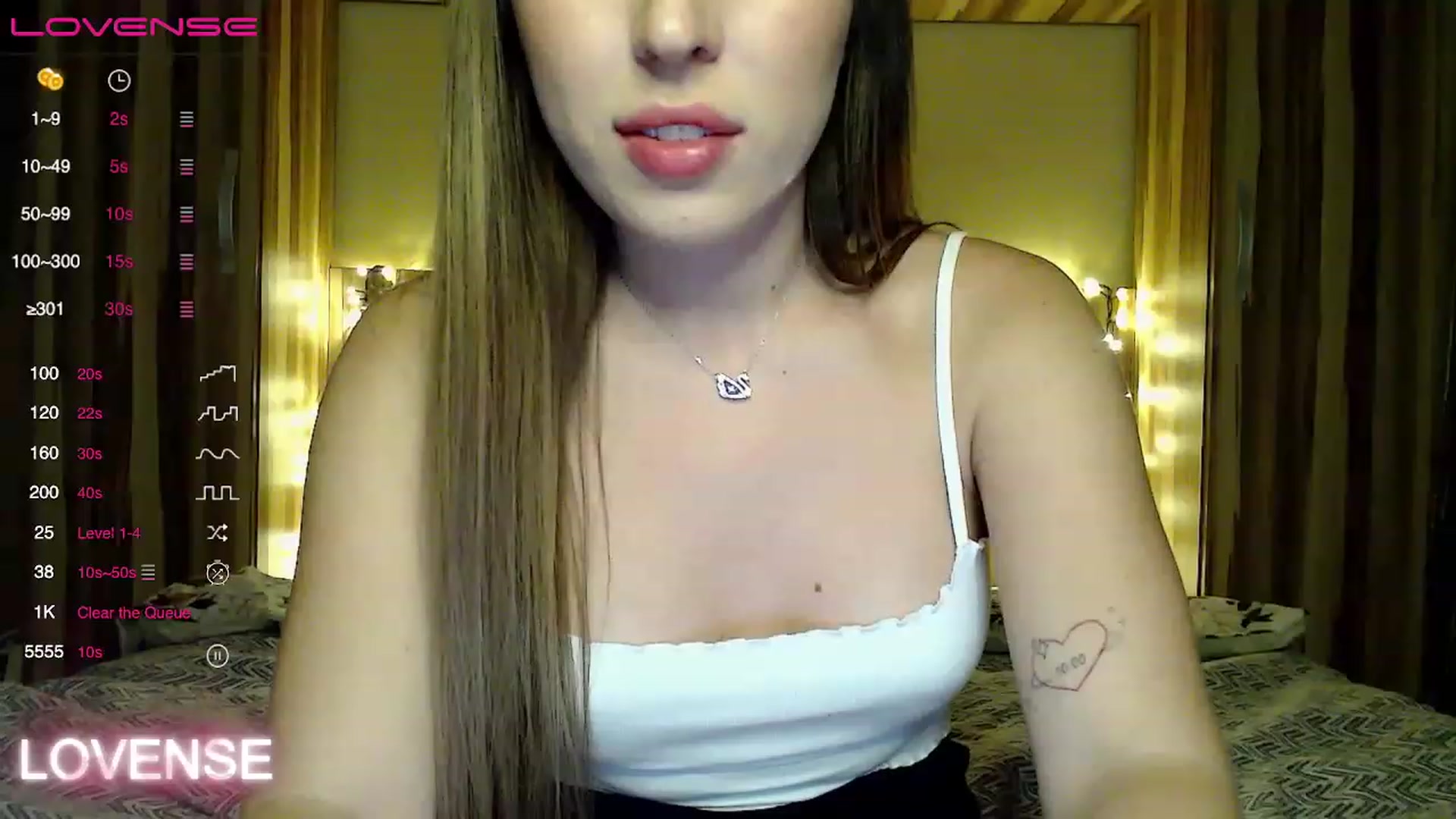 Gallery image thumbnail from AnPeachyGirl's myfreecams stream on, 06/02/2023, 22:04 image 15 of 20