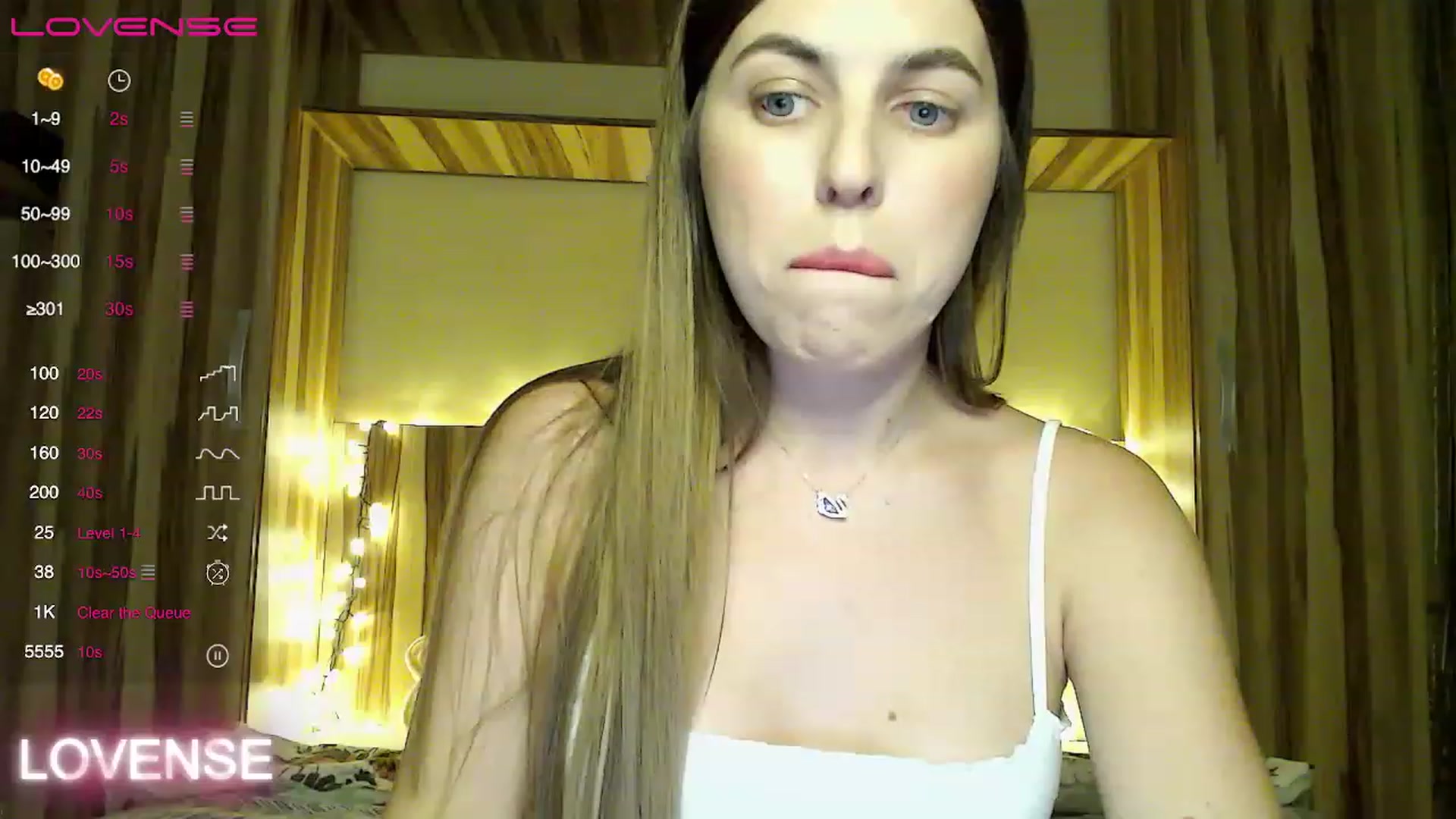 Gallery image thumbnail from AnPeachyGirl's myfreecams stream on, 06/02/2023, 22:04 image 9 of 20