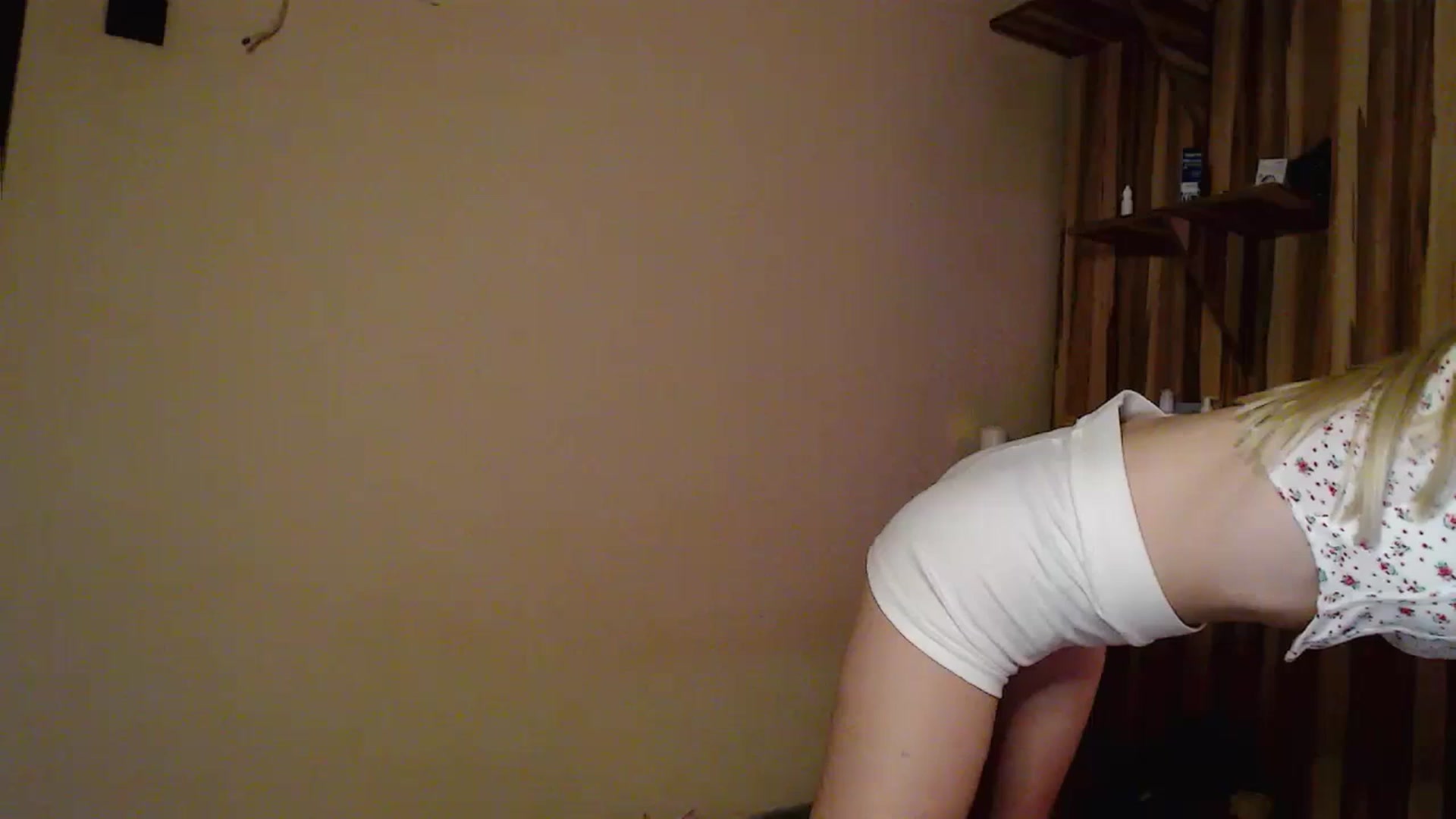 Gallery image thumbnail from AnPeachyGirl's myfreecams stream on, 07/15/2023, 17:50 image 6 of 20