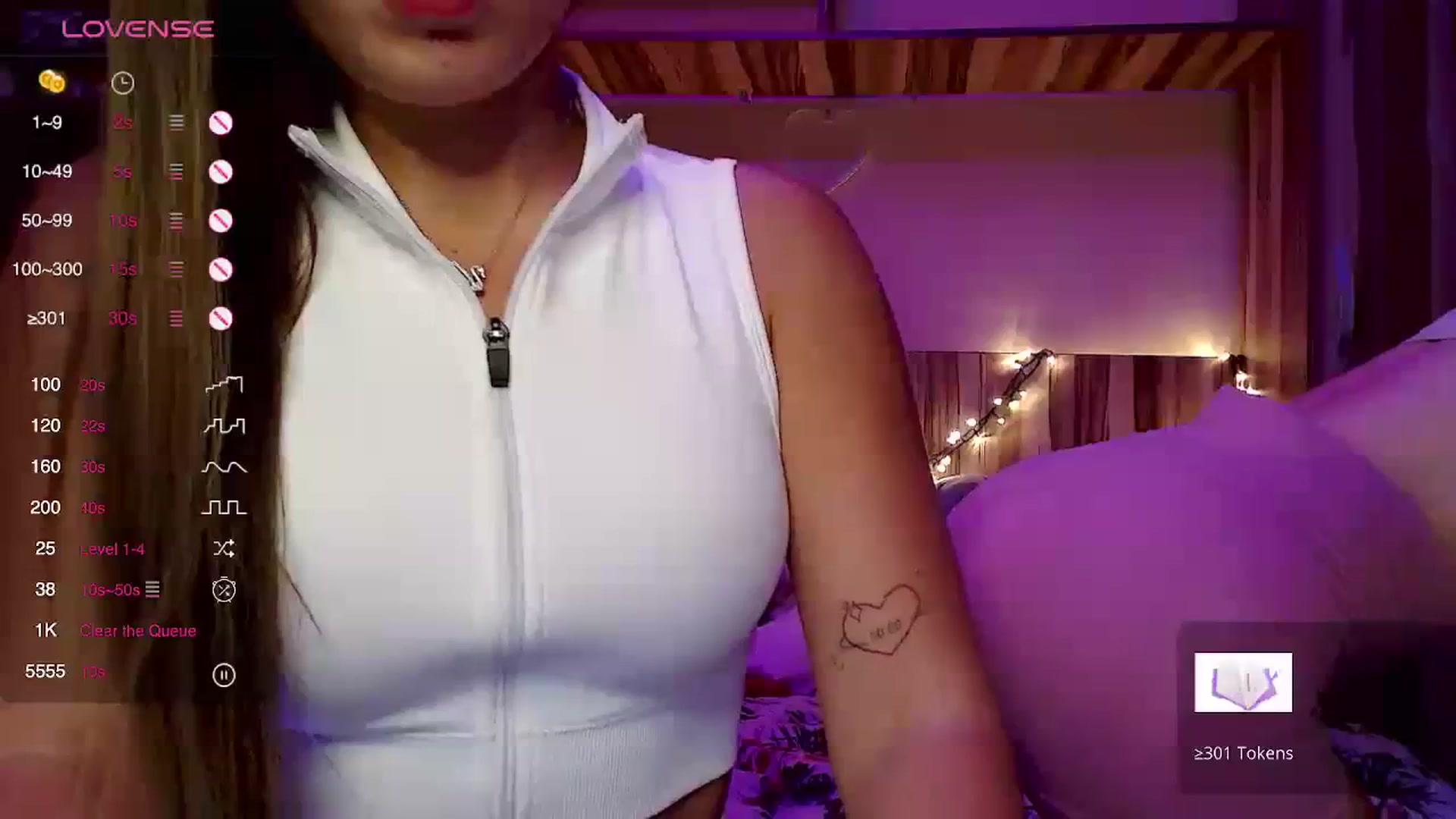 Gallery image thumbnail from AnPeachyGirl's myfreecams stream on, 09/07/2023, 20:03 image 17 of 20