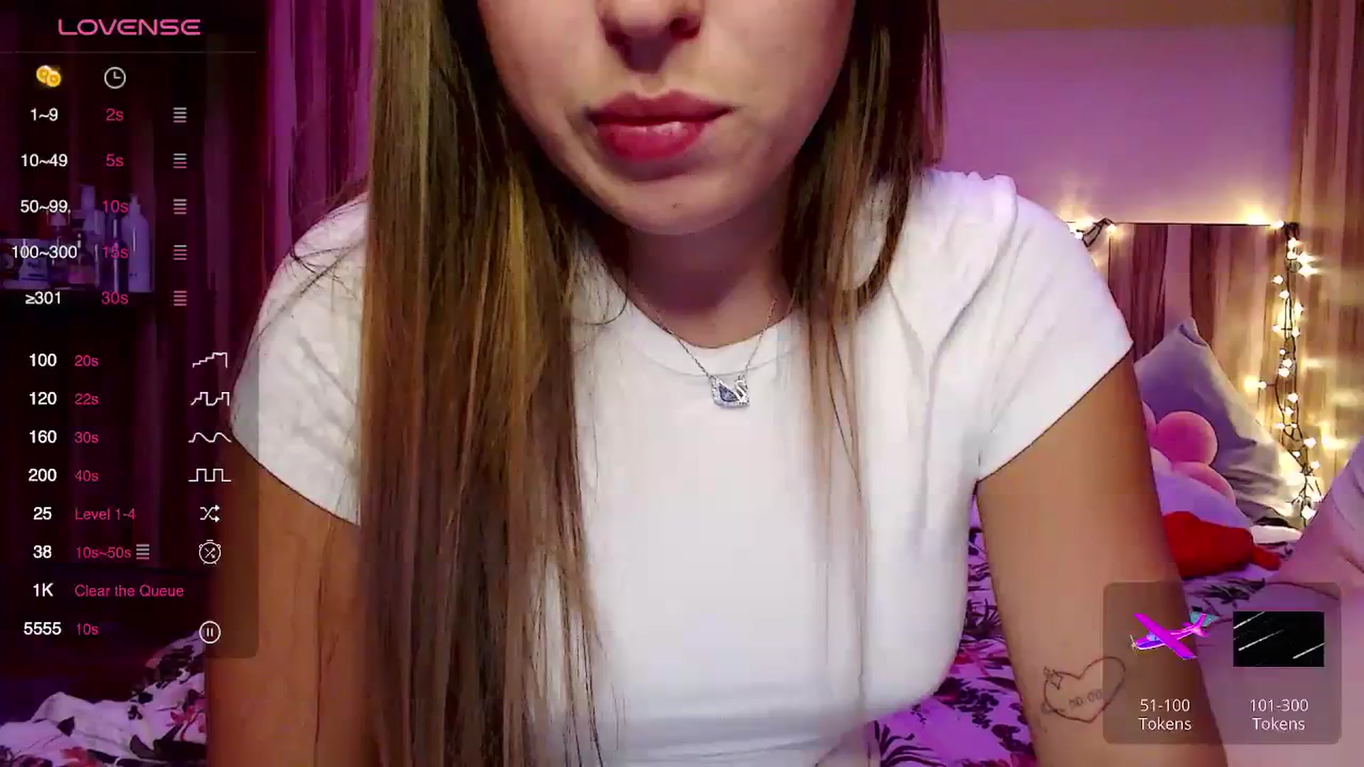 Gallery image thumbnail from AnPeachyGirl's myfreecams stream on, 09/07/2023, 21:18 image 17 of 20