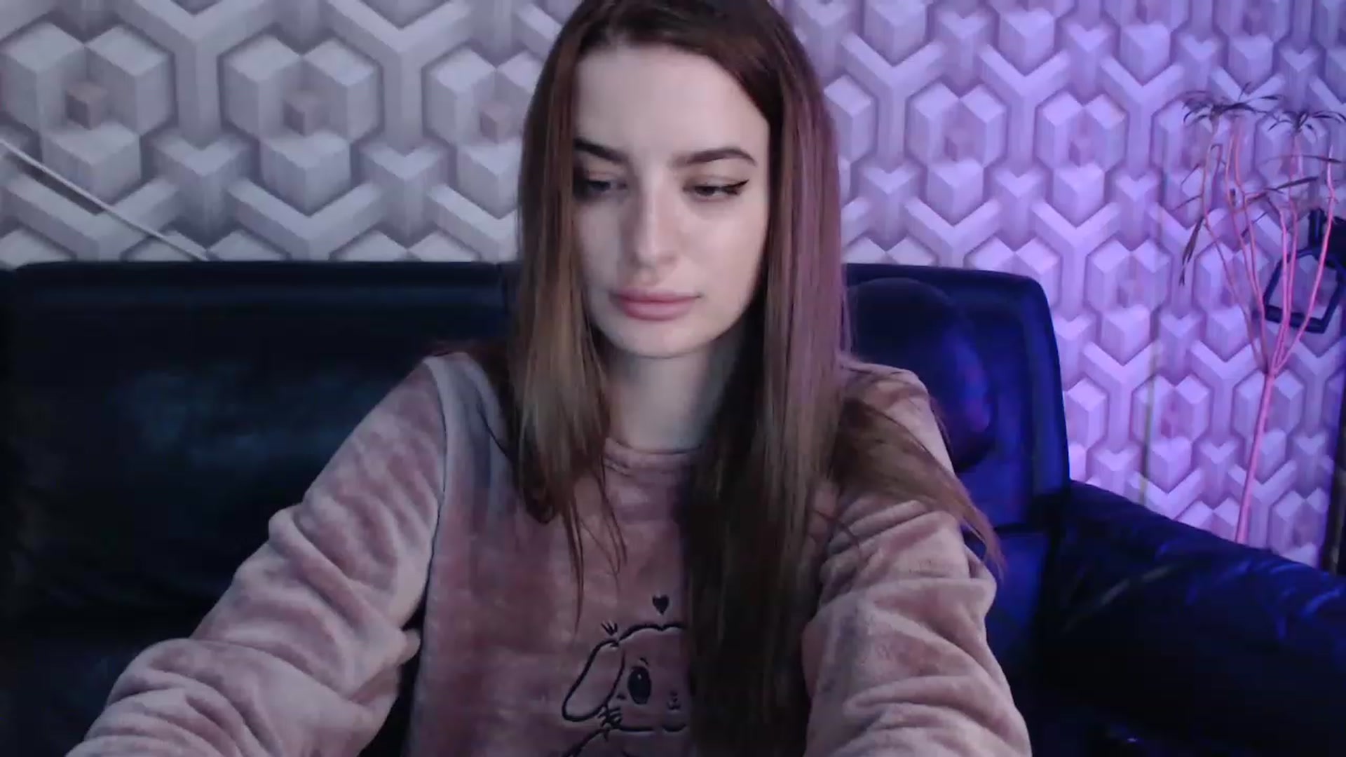 Gallery image thumbnail from An_Basset's myfreecams stream on, 11/26/2022, 03:00 image 12 of 20