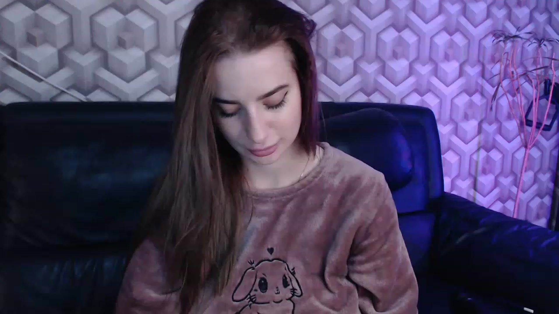 Gallery image thumbnail from An_Basset's myfreecams stream on, 11/26/2022, 03:00 image 18 of 20