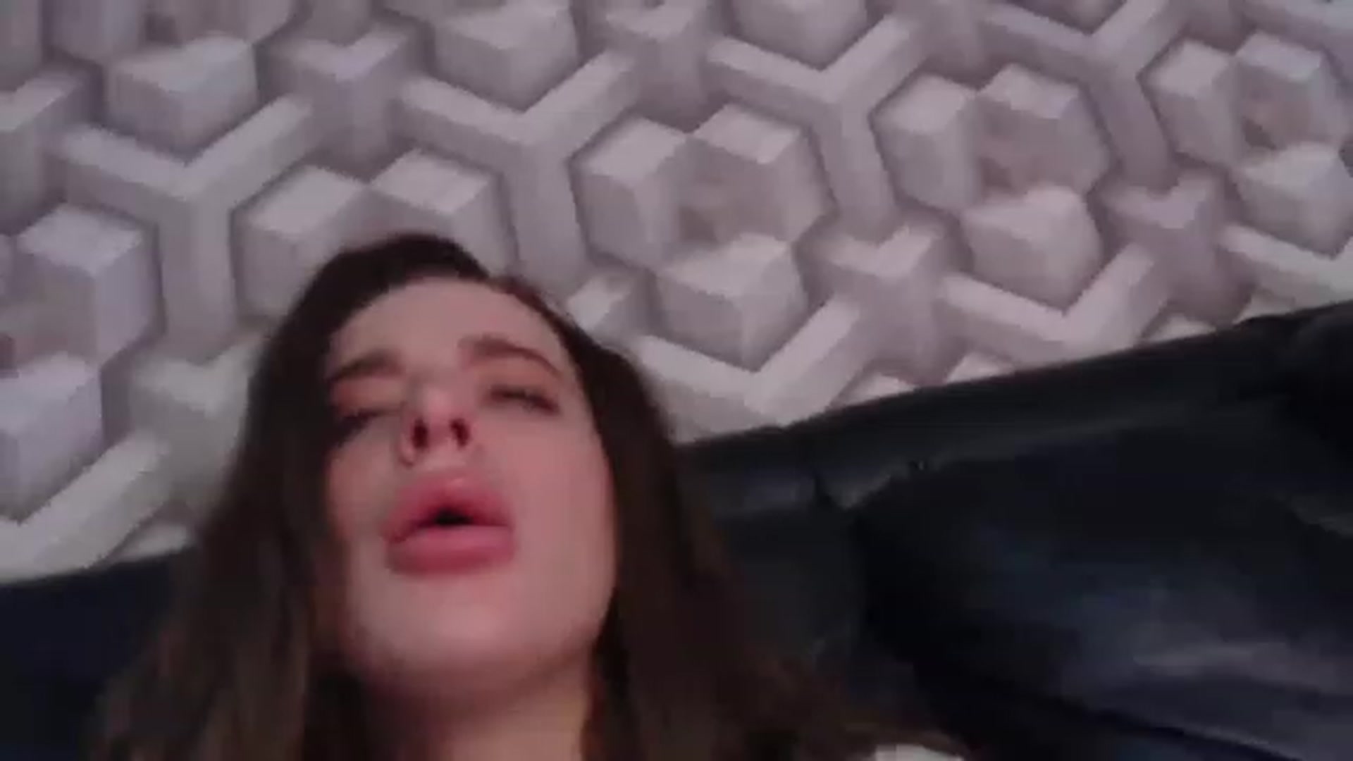 Gallery image thumbnail from An_Basset's myfreecams stream on, 03/04/2023, 02:47 image 7 of 20