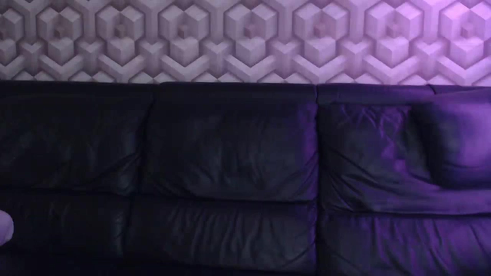 Gallery image thumbnail from An_Basset's myfreecams stream on, 03/12/2023, 01:32 image 3 of 20