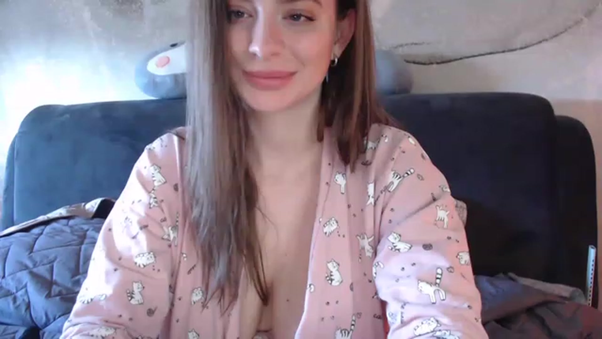 Gallery image thumbnail from An_Basset's myfreecams stream on, 03/14/2023, 07:29 image 18 of 20