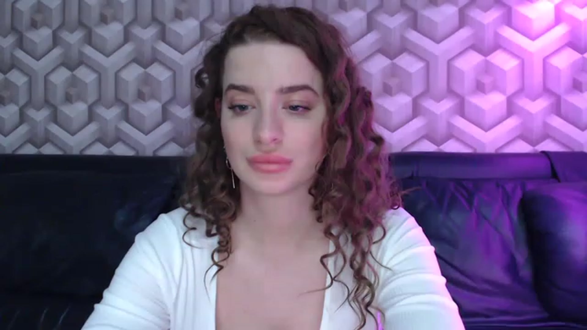 Gallery image thumbnail from An_Basset's myfreecams stream on, 03/23/2023, 22:13 image 14 of 20