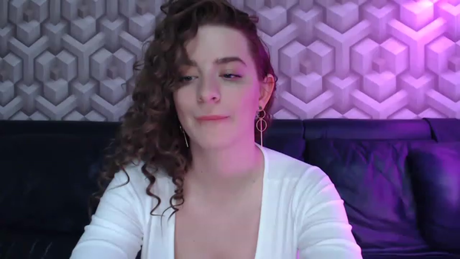 Gallery image thumbnail from An_Basset's myfreecams stream on, 03/23/2023, 22:13 image 15 of 20