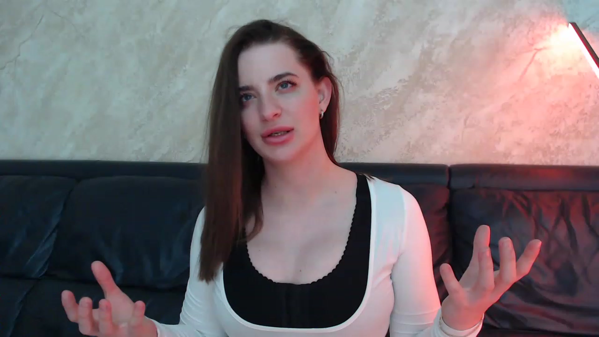 Gallery image thumbnail from An_Basset's myfreecams stream on, 05/13/2023, 22:24 image 16 of 20