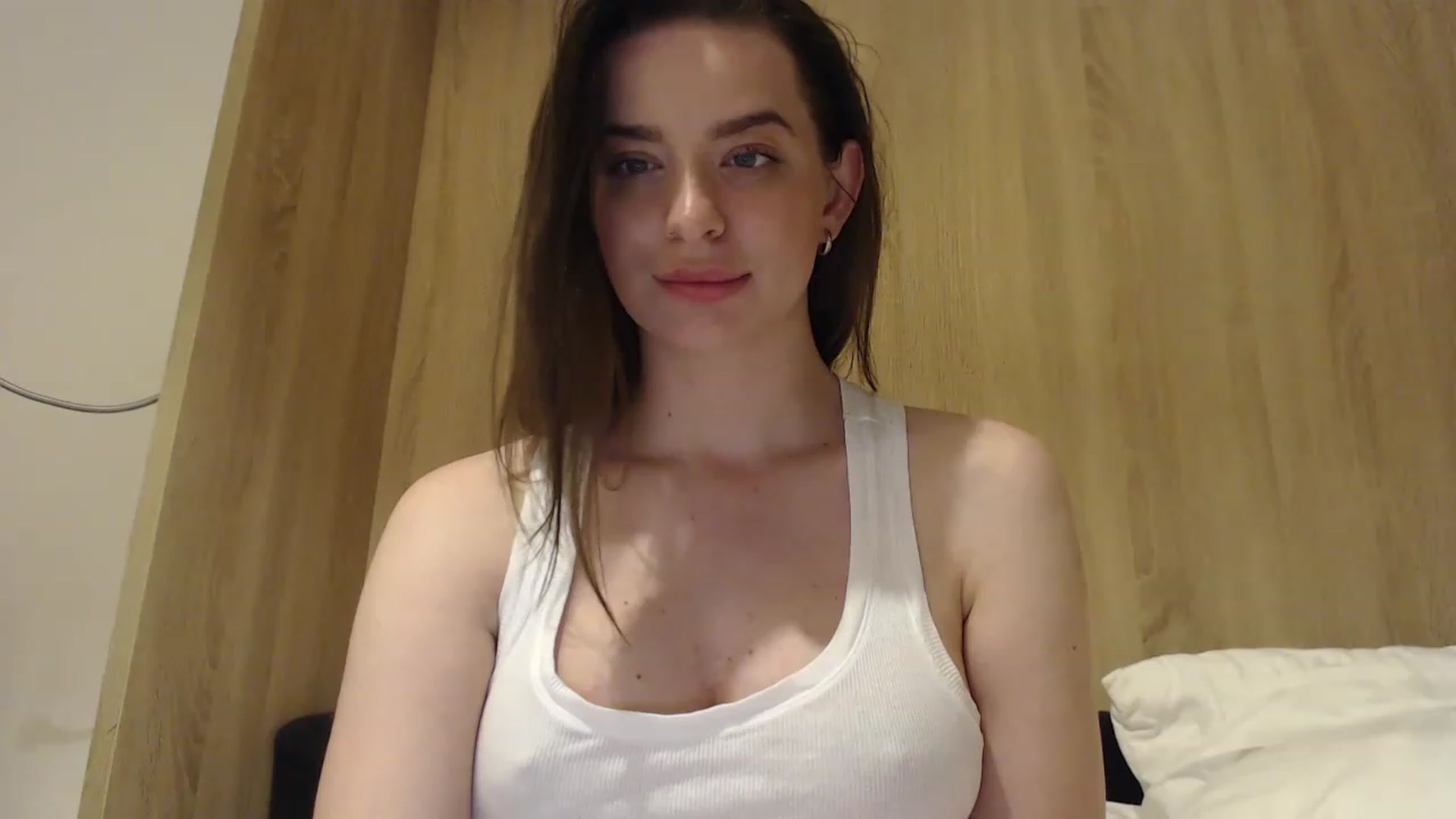 Gallery image thumbnail from An_Basset's myfreecams stream on, 06/06/2023, 21:09 image 8 of 20