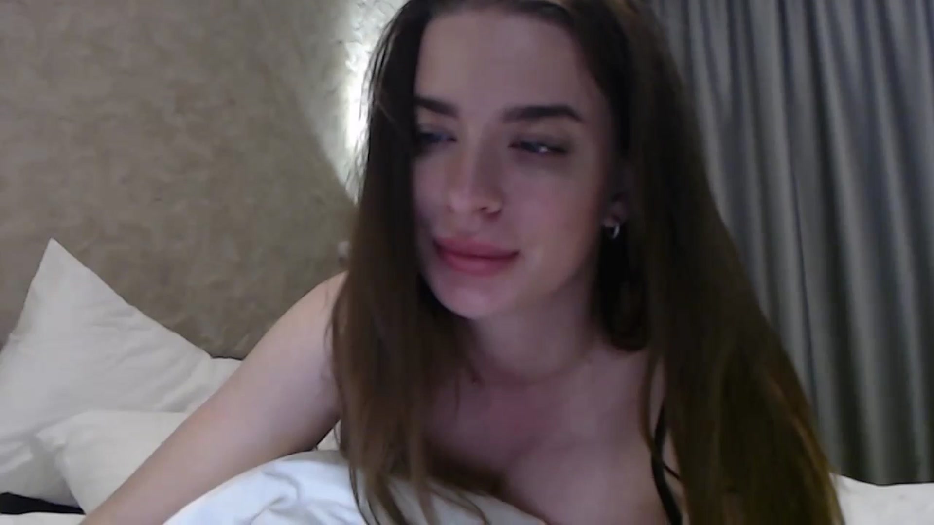 Gallery image thumbnail from An_Basset's myfreecams stream on, 09/06/2023, 04:36 image 4 of 20