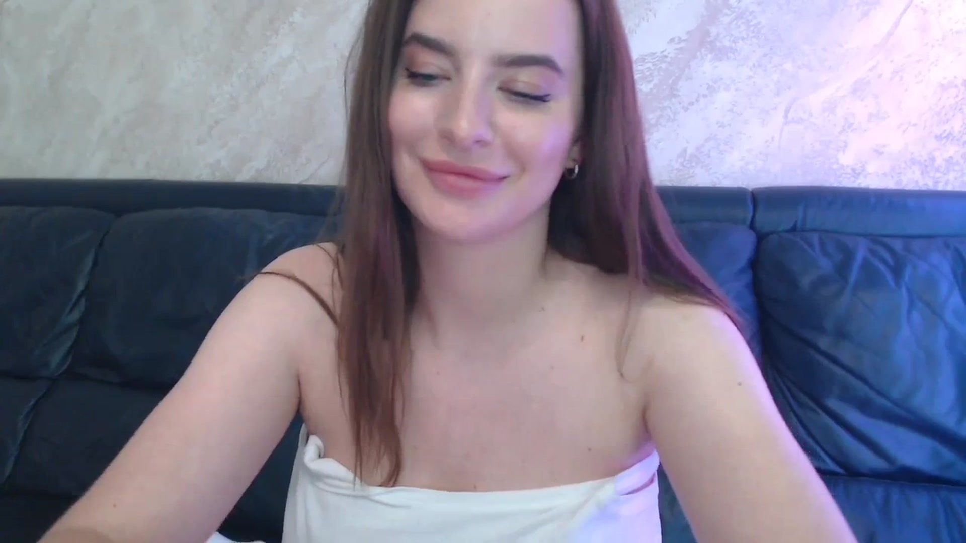 Gallery image thumbnail from An_Basset's myfreecams stream on, 10/25/2023, 21:22 image 12 of 20