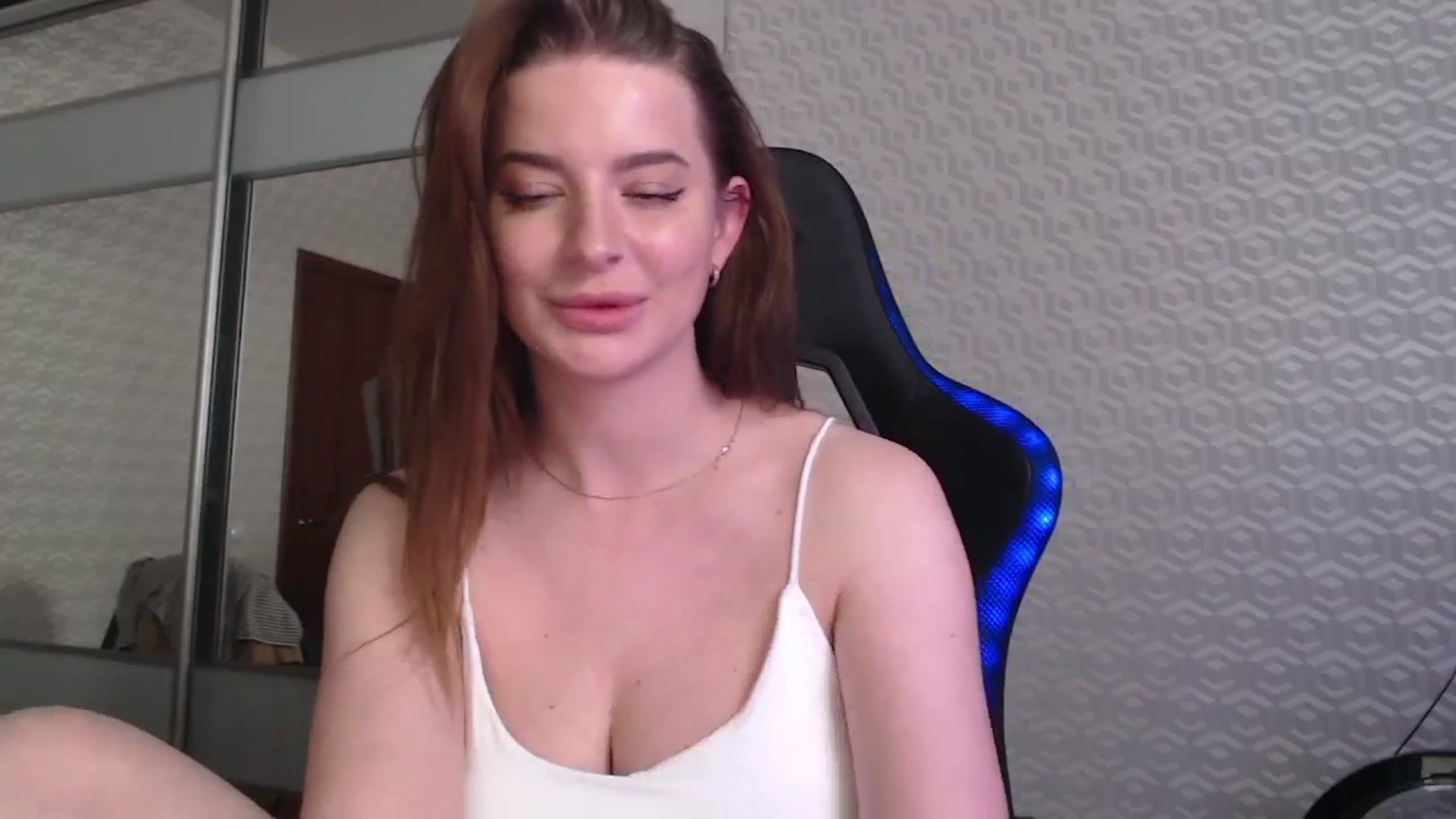 Gallery image thumbnail from An_Basset's myfreecams stream on, 03/07/2024, 22:56 image 17 of 20