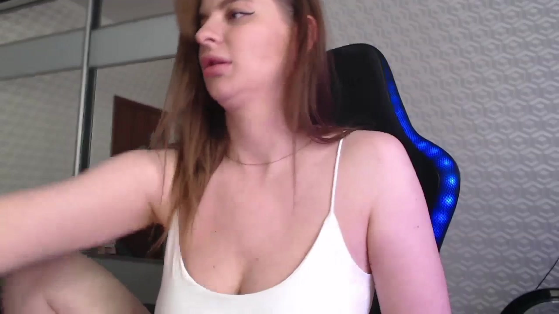 Gallery image thumbnail from An_Basset's myfreecams stream on, 03/07/2024, 22:56 image 19 of 20