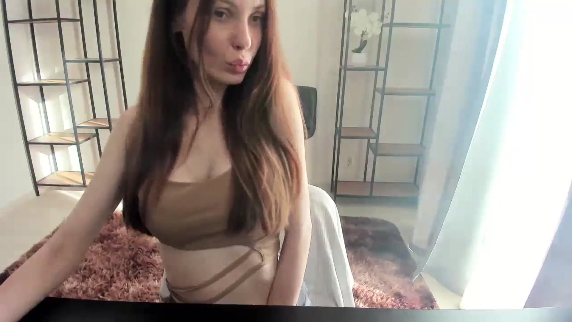 Gallery image thumbnail from An_sonia's myfreecams stream on, 01/31/2024, 12:59 image 10 of 20