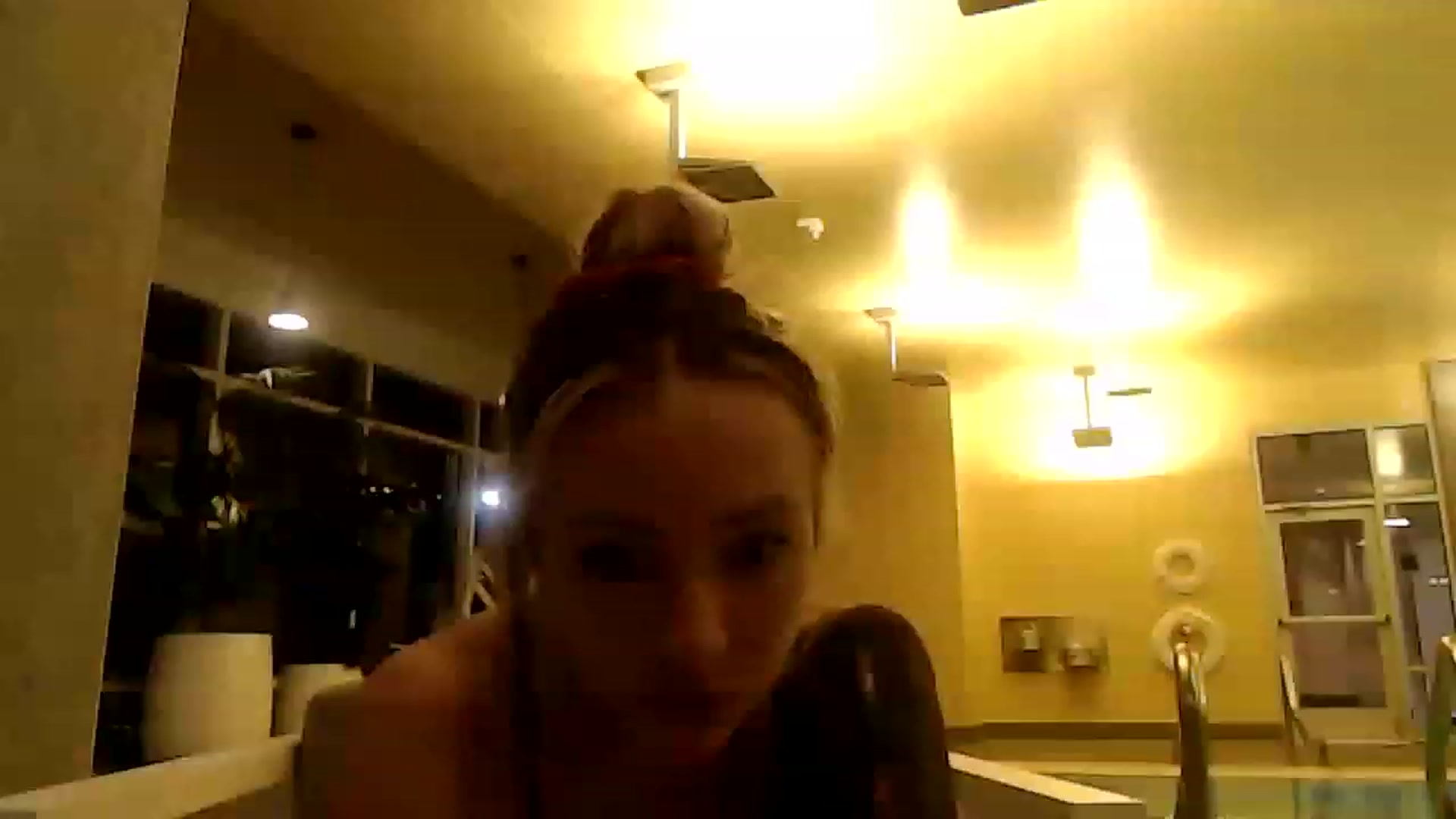 Gallery image thumbnail from AnaFoxx's myfreecams stream on, 12/12/2022, 09:42 image 20 of 20