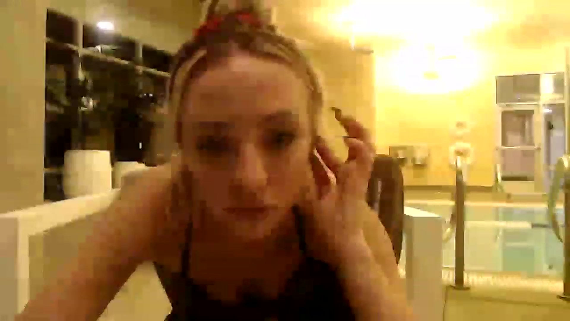 Gallery image thumbnail from AnaFoxx's myfreecams stream on, 12/12/2022, 09:42 image 17 of 20