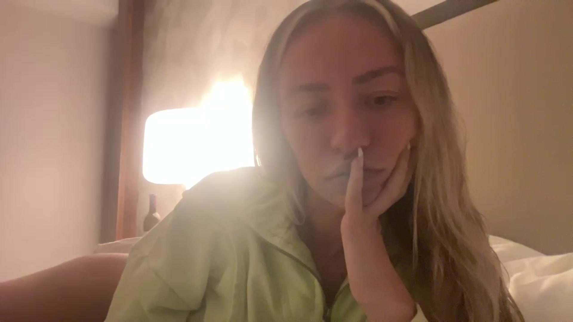 Gallery image thumbnail from AnaFoxx's myfreecams stream on, 12/23/2022, 04:43 image 2 of 20
