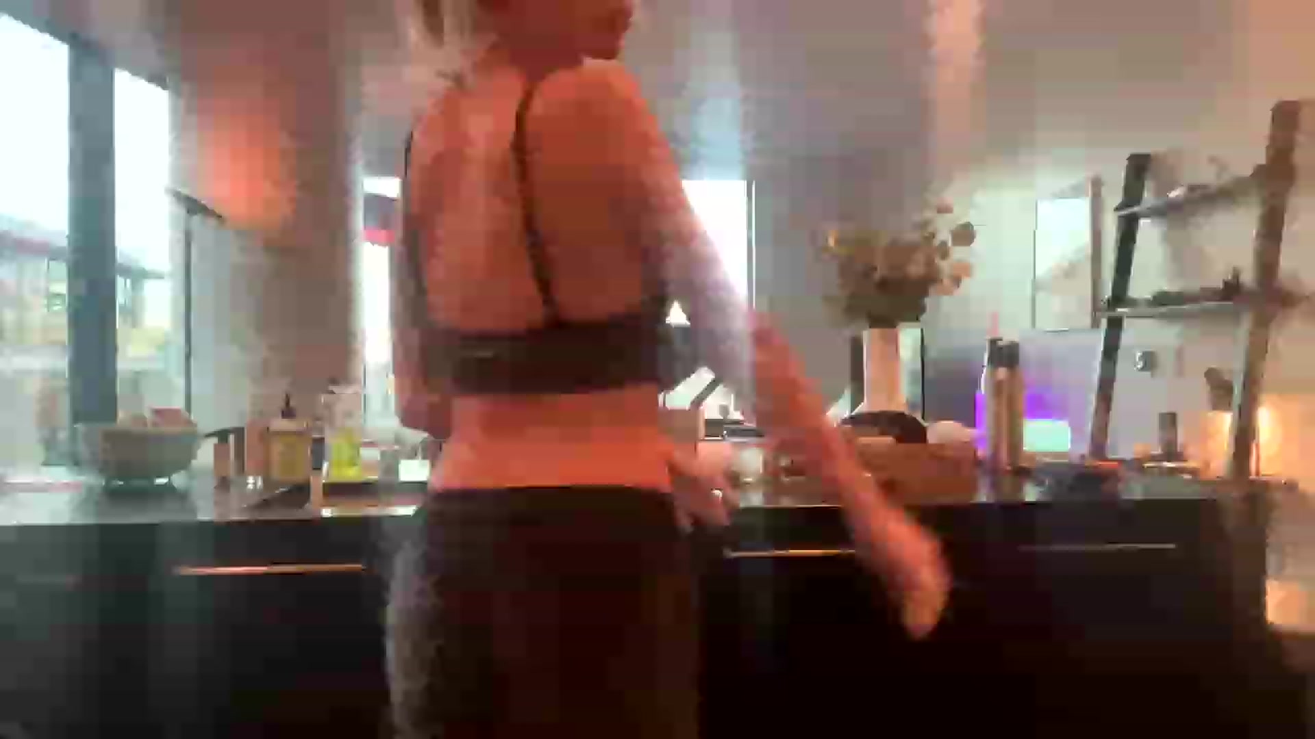Gallery image thumbnail from AnaFoxx's myfreecams stream on, 01/11/2023, 24:19 image 19 of 20