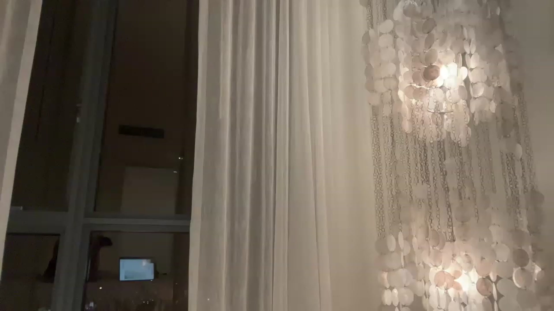 Gallery image thumbnail from AnaFoxx's myfreecams stream on, 03/12/2023, 03:29 image 8 of 20