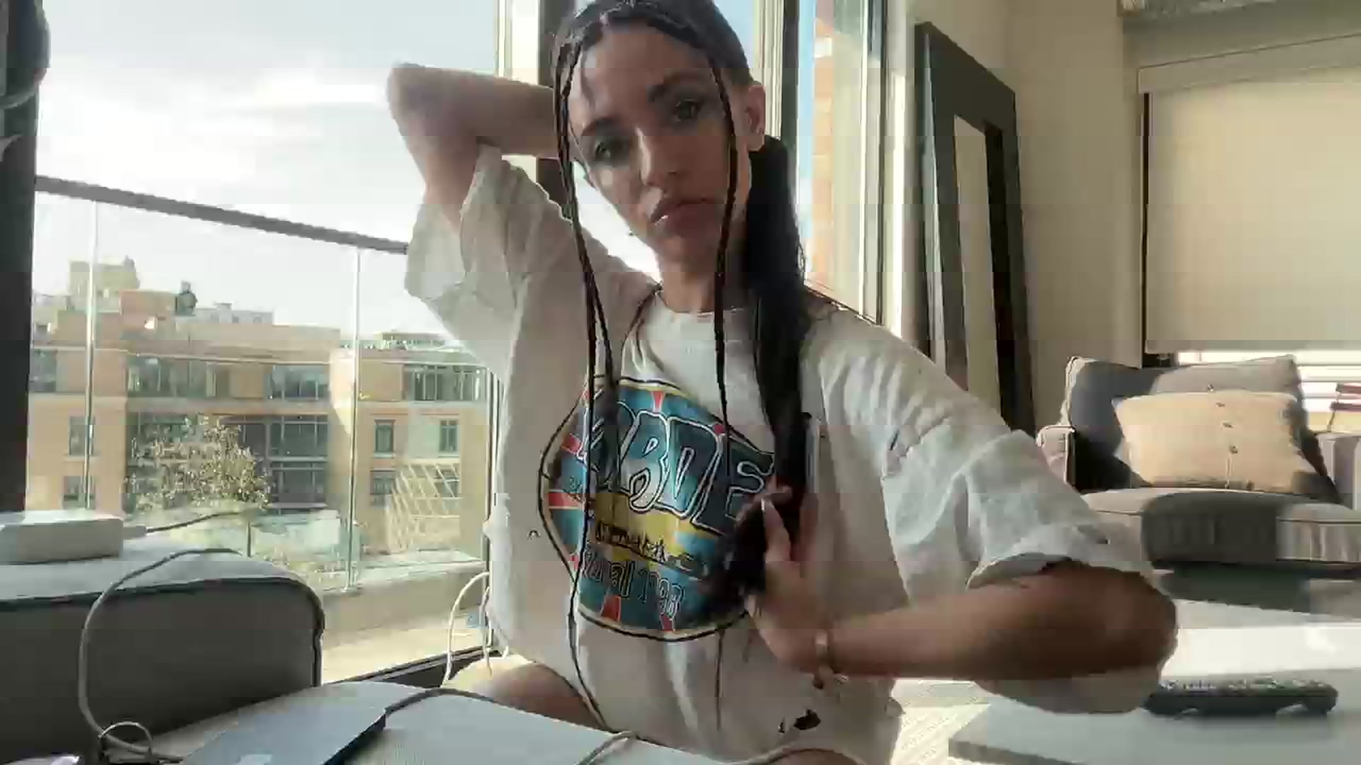 Gallery image thumbnail from AnaFoxx's myfreecams stream on, 09/08/2023, 13:25 image 7 of 20