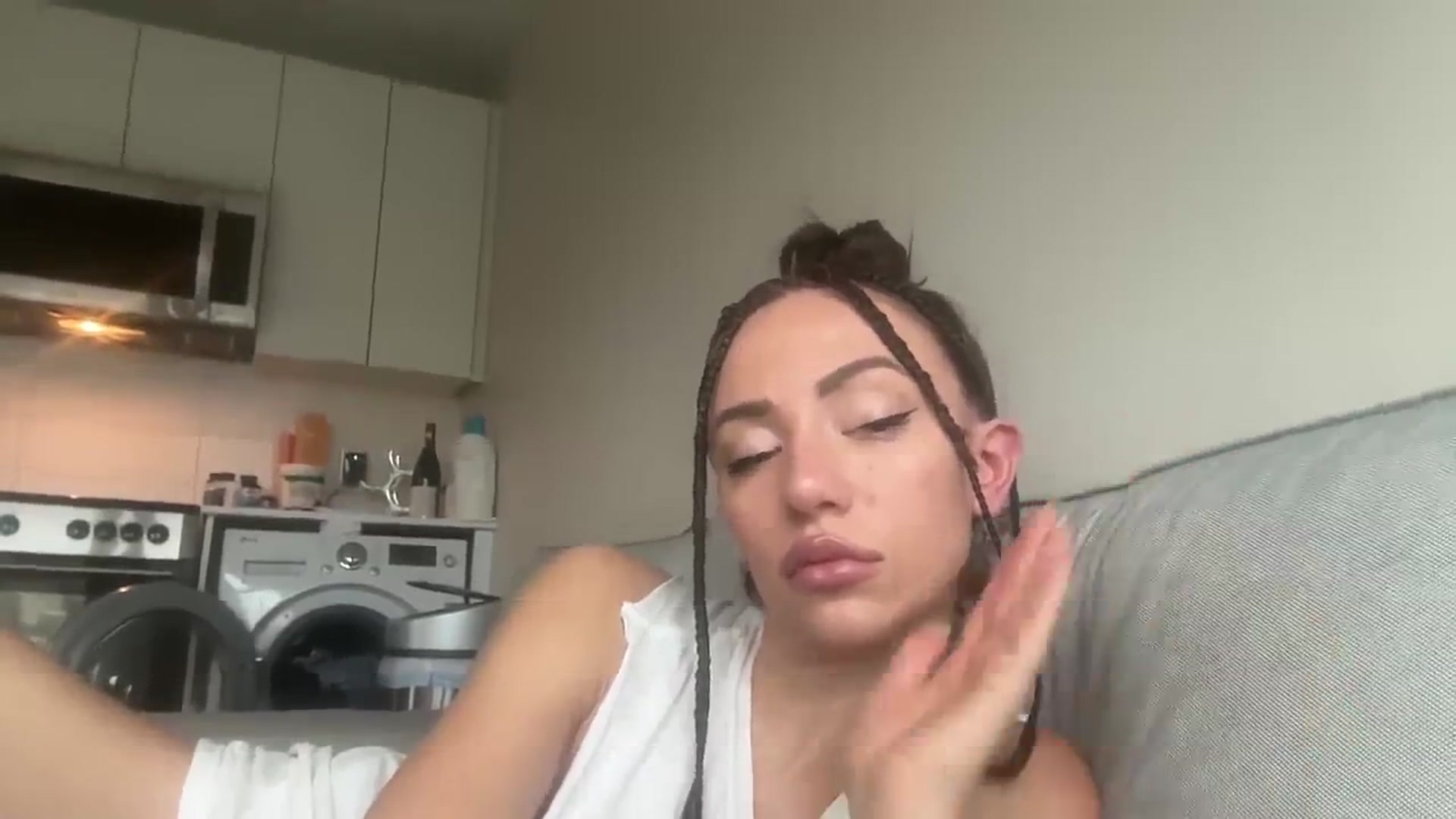 Gallery image thumbnail from AnaFoxx's myfreecams stream on, 09/10/2023, 12:23 image 11 of 20