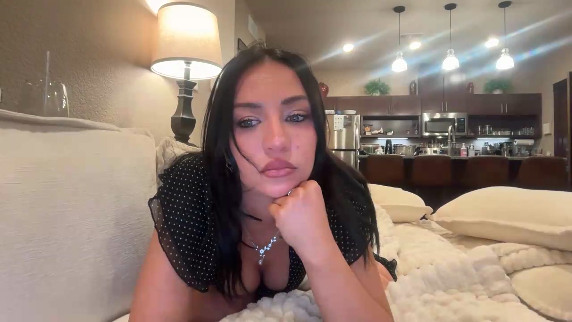 Gallery image thumbnail from AnaFoxx's myfreecams stream on, 07/20/2026, 10:22 image 9 of 20