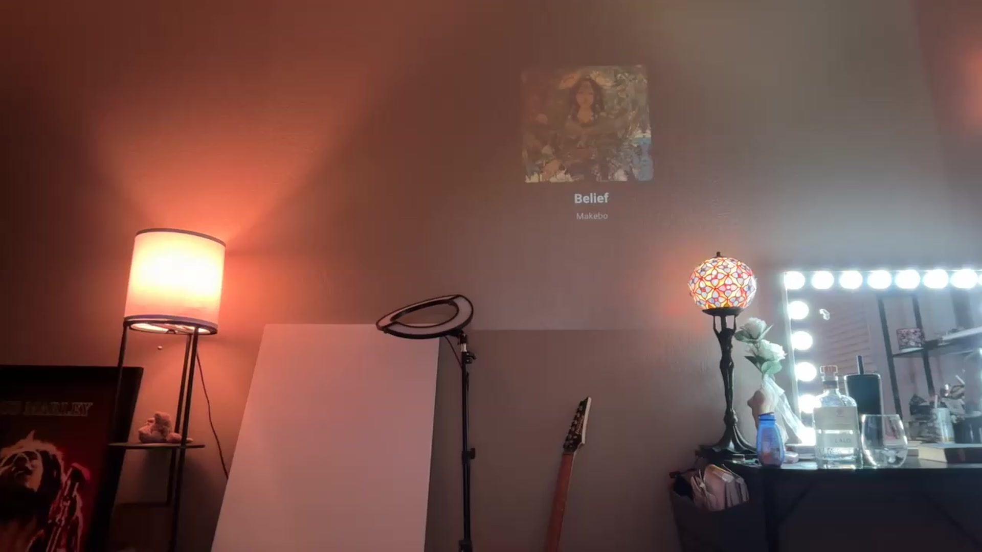 Gallery image thumbnail from AnaFoxx's myfreecams stream on, 08/12/2026, 11:27 image 19 of 20
