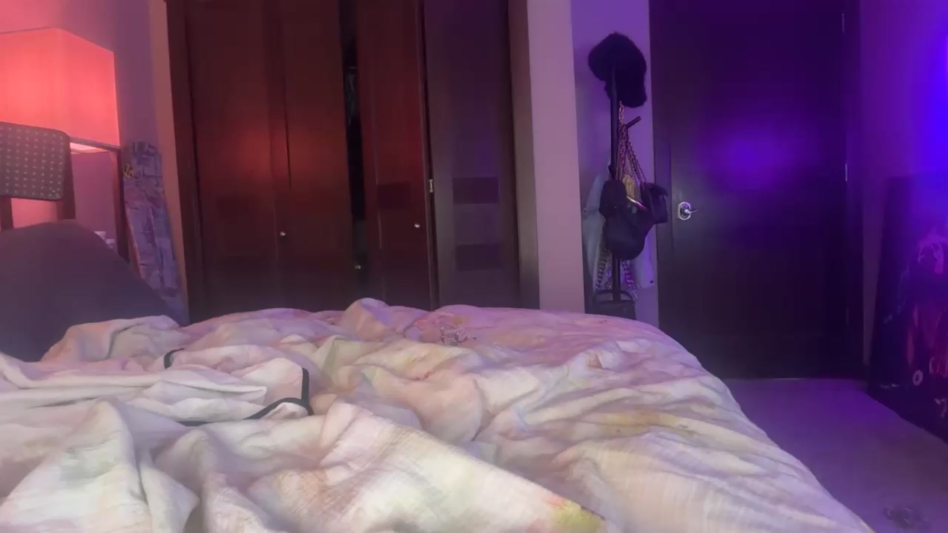 Gallery image thumbnail from AnaFoxx's myfreecams stream on, 08/16/2026, 13:19 image 20 of 20