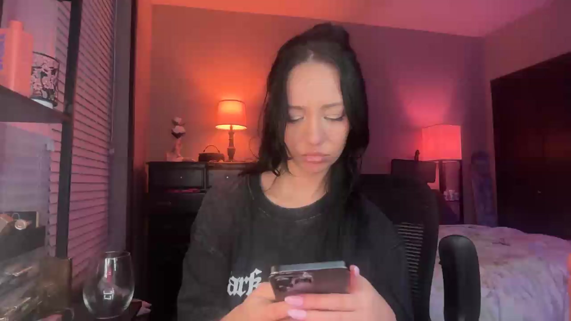 Gallery image thumbnail from AnaFoxx's myfreecams stream on, 08/16/2026, 13:19 image 1 of 20