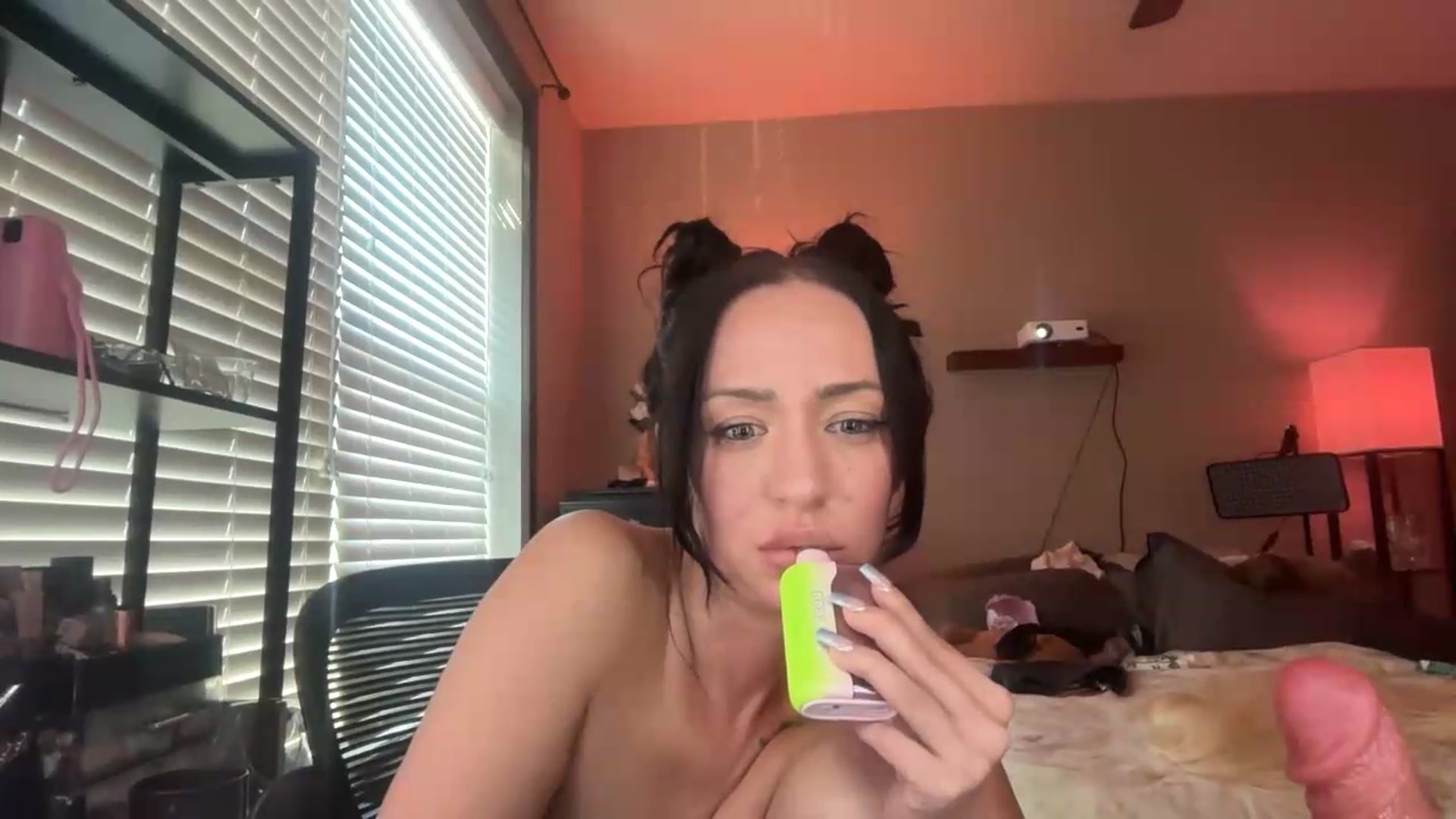 Gallery image thumbnail from AnaFoxx's myfreecams stream on, 08/21/2026, 15:03 image 5 of 20