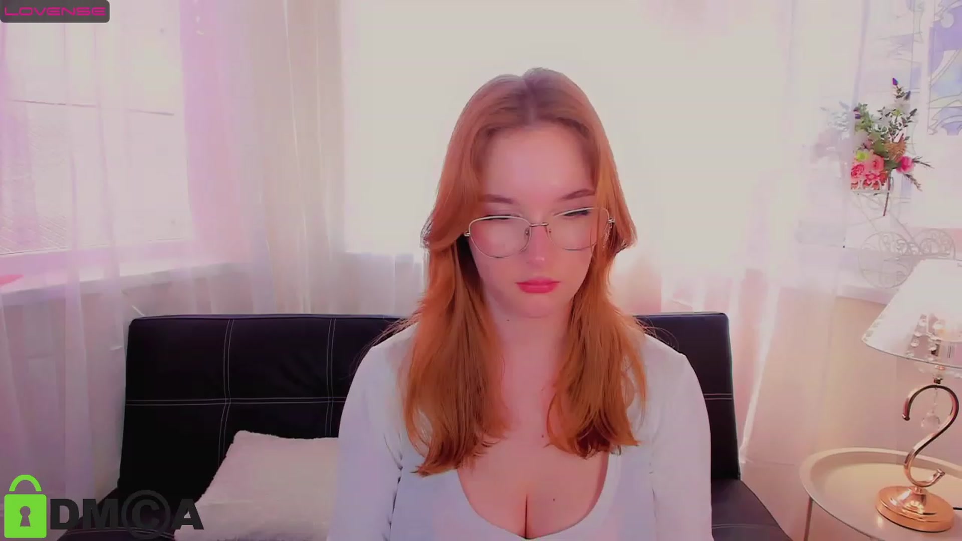 Gallery image thumbnail from AnaFoxy's myfreecams stream on, 03/22/2023, 12:00 image 18 of 20