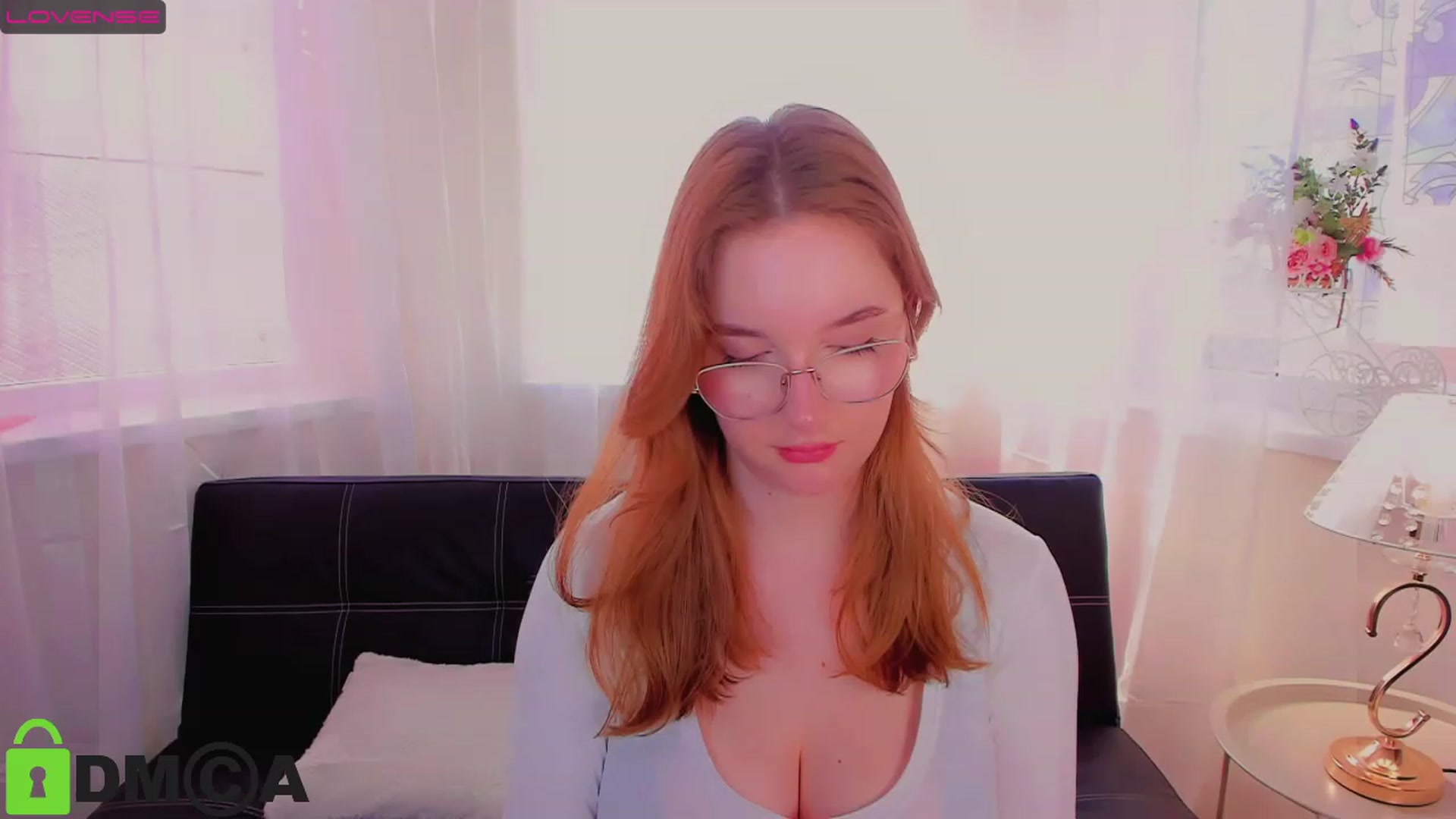 Gallery image thumbnail from AnaFoxy's myfreecams stream on, 03/22/2023, 12:00 image 7 of 20