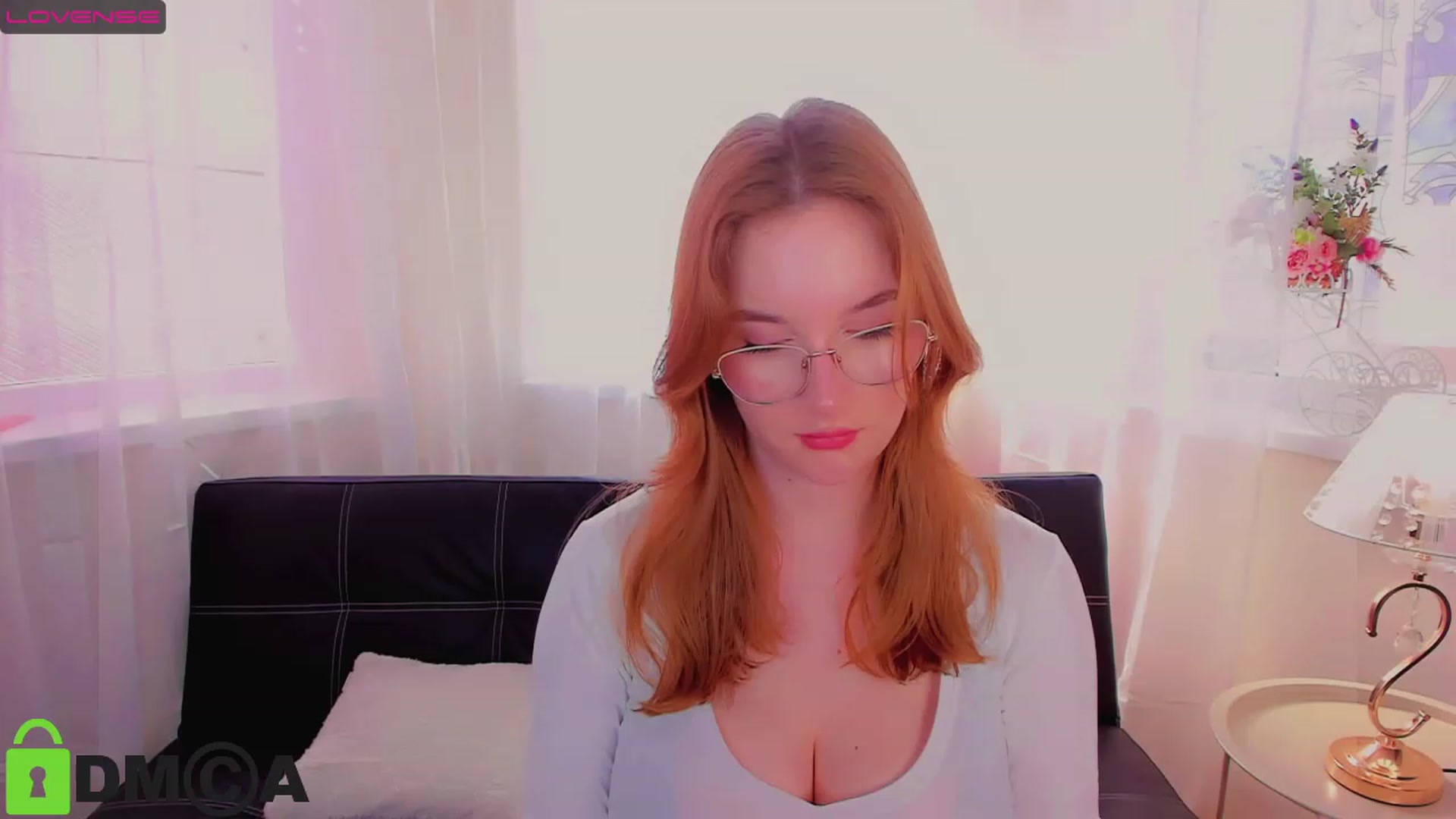Gallery image thumbnail from AnaFoxy's myfreecams stream on, 03/22/2023, 12:00 image 19 of 20