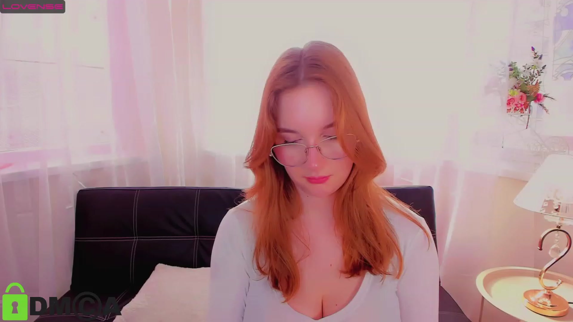 Gallery image thumbnail from AnaFoxy's myfreecams stream on, 03/22/2023, 12:50 image 18 of 20