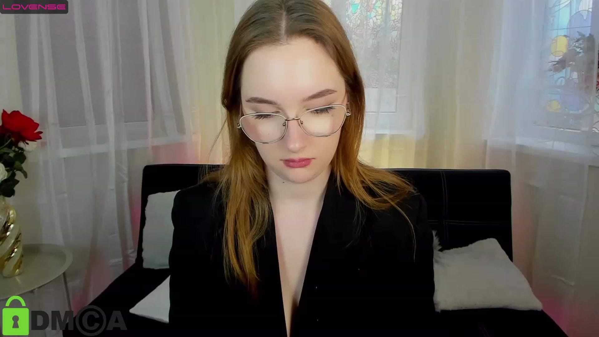 Gallery image thumbnail from AnaFoxy's myfreecams stream on, 04/02/2023, 11:26 image 17 of 20