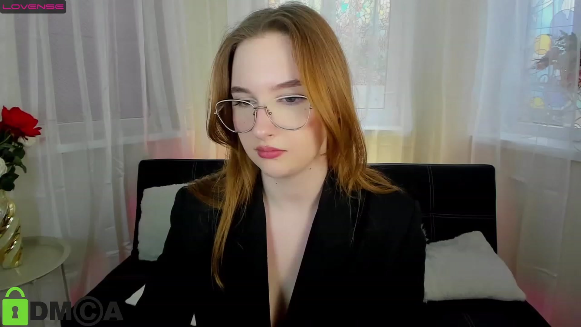 Gallery image thumbnail from AnaFoxy's myfreecams stream on, 04/02/2023, 11:26 image 15 of 20