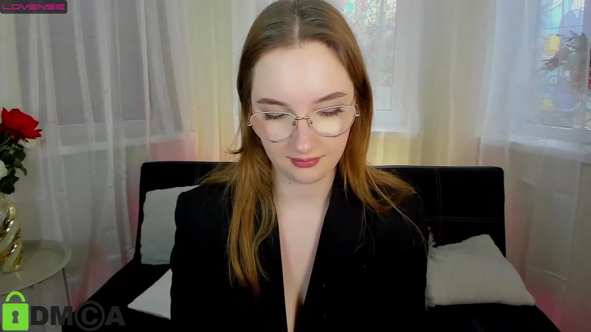 Gallery image thumbnail from AnaFoxy's myfreecams stream on, 04/02/2023, 11:26 image 19 of 20