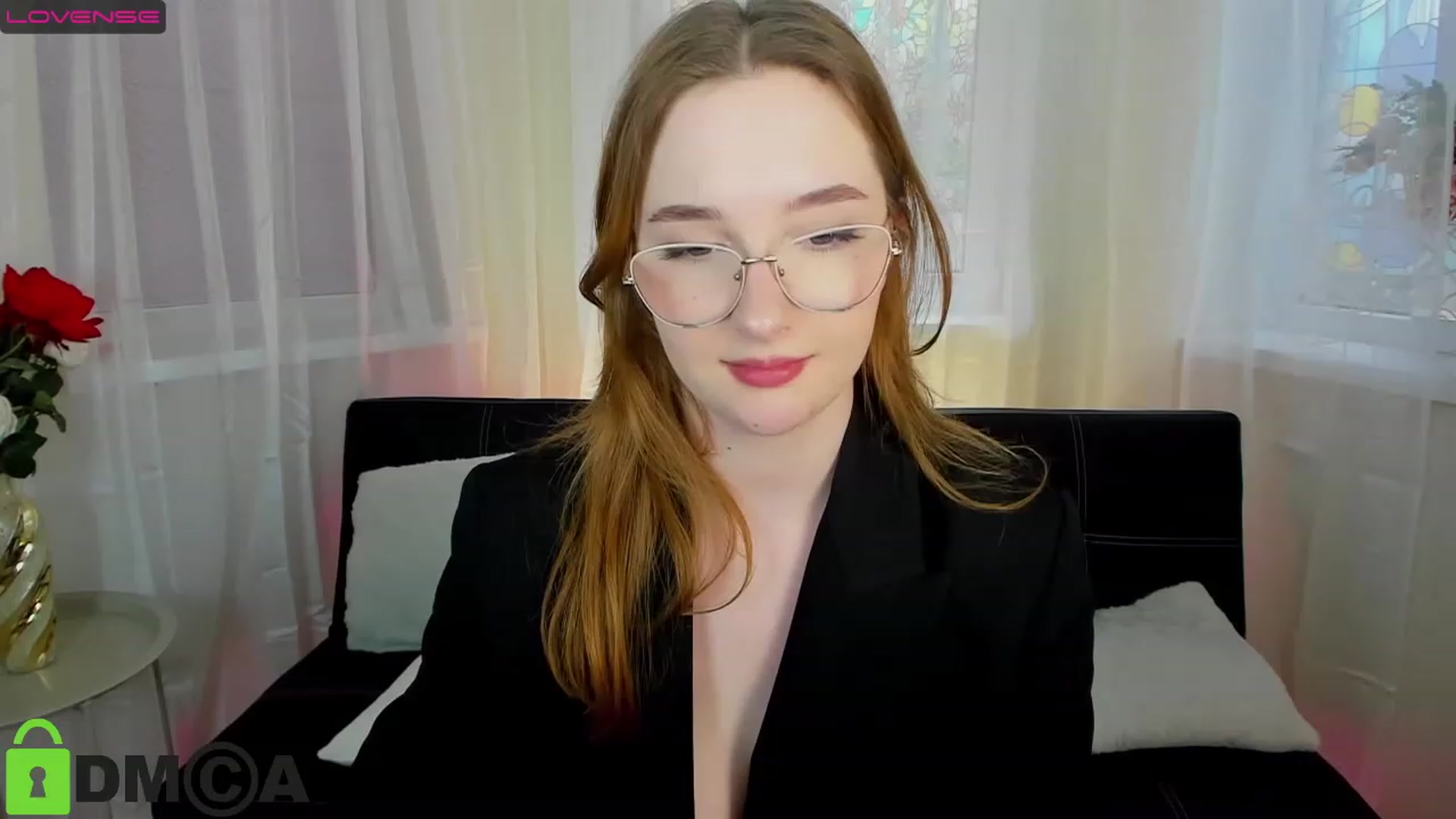 Gallery image thumbnail from AnaFoxy's myfreecams stream on, 04/02/2023, 11:55 image 17 of 20