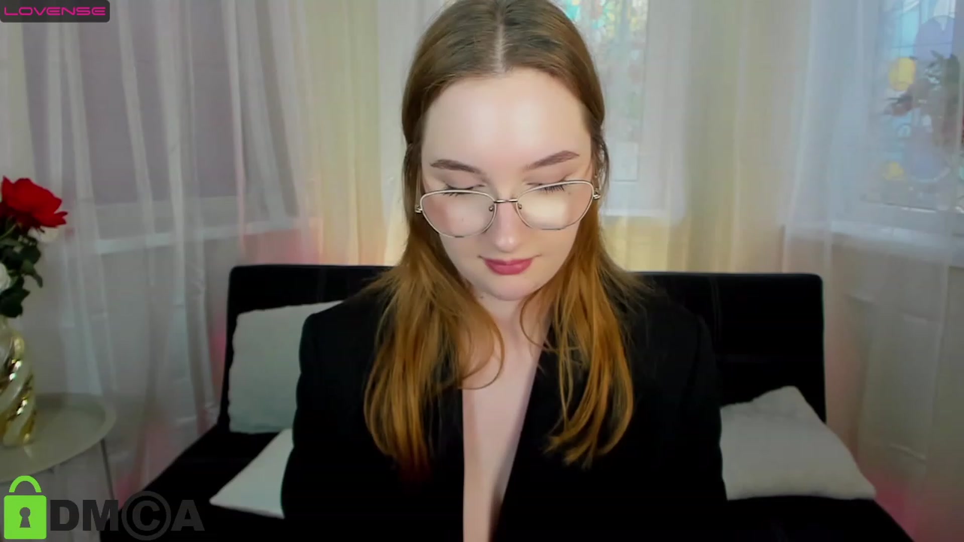 Gallery image thumbnail from AnaFoxy's myfreecams stream on, 04/02/2023, 11:55 image 14 of 20