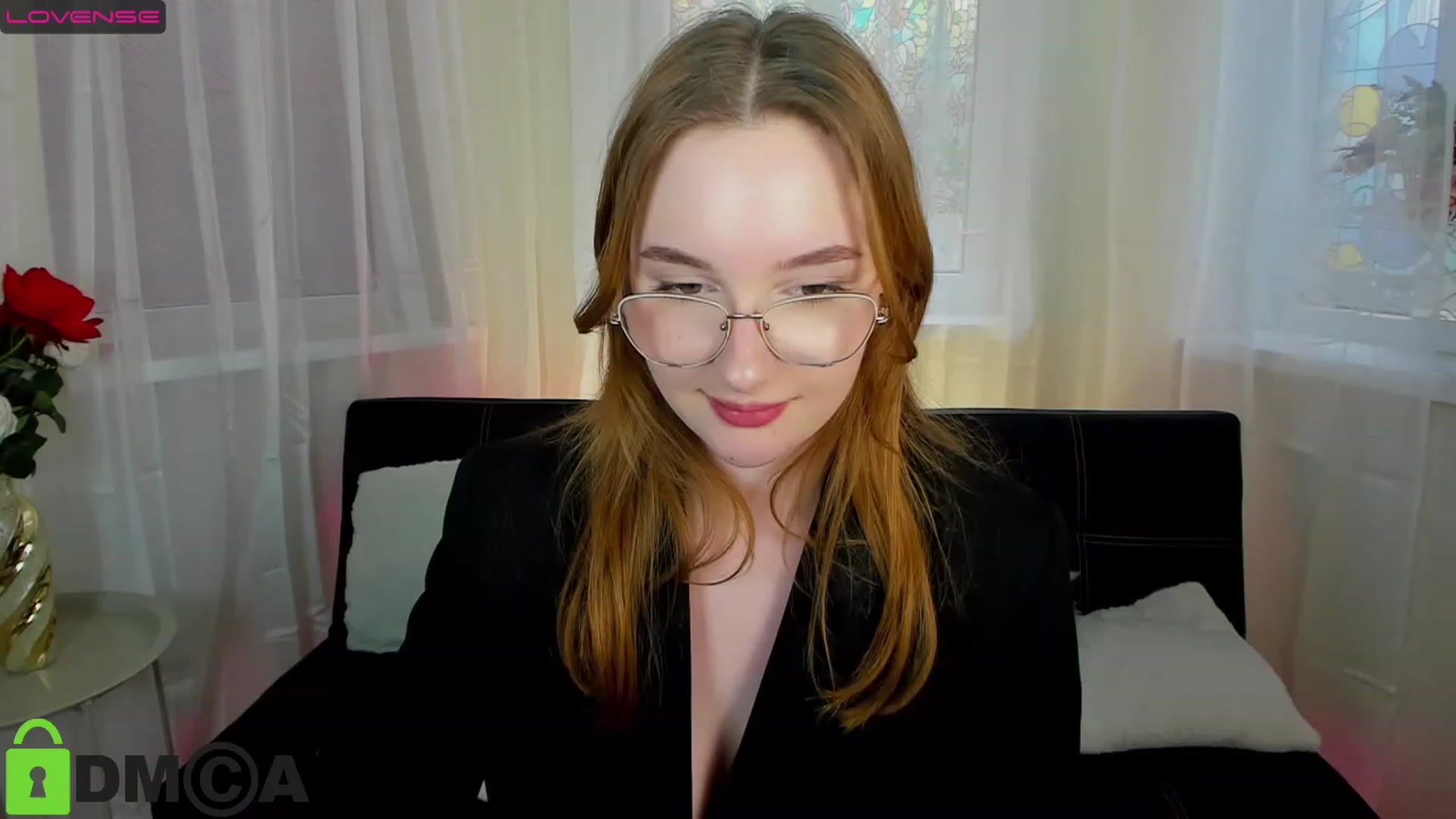 Gallery image thumbnail from AnaFoxy's myfreecams stream on, 04/02/2023, 11:55 image 12 of 20