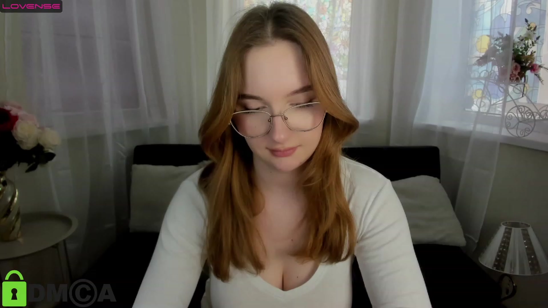 Gallery image thumbnail from AnaFoxy's myfreecams stream on, 04/05/2023, 09:32 image 15 of 20
