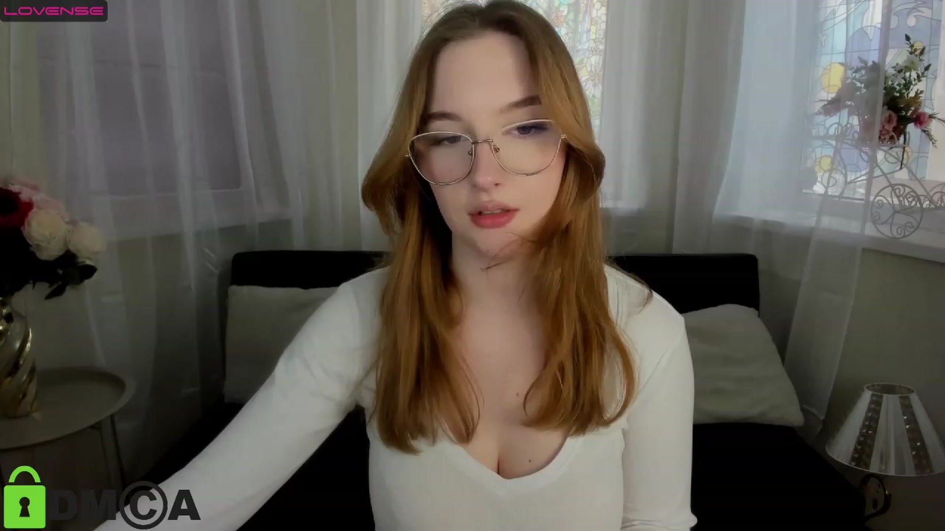 Gallery image thumbnail from AnaFoxy's myfreecams stream on, 04/05/2023, 09:32 image 14 of 20